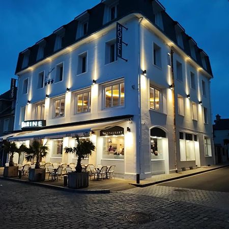 Le Grand Hotel De La Marine "Face A La Mer" Port-en-Bessin-Huppain Exteriör bild